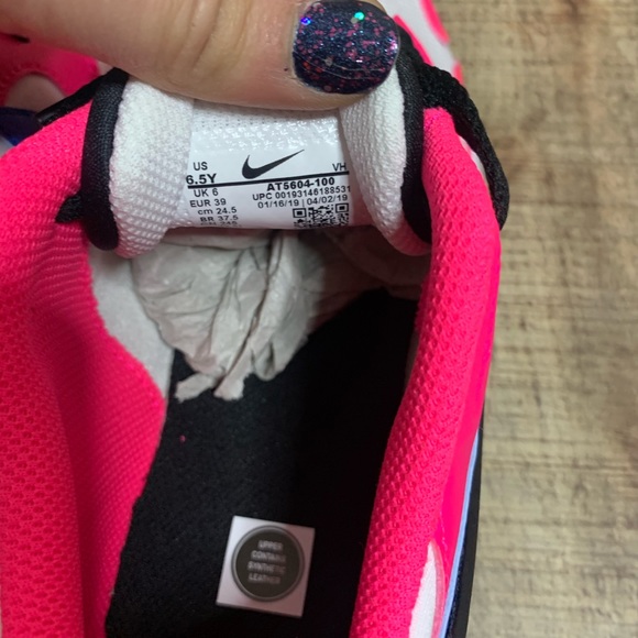 NEW Nike | LD Victory Sneakers Pink Black White - Picture 7 of 9